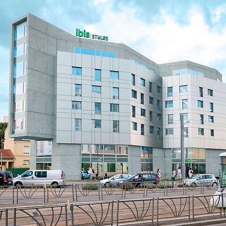 Ibis Styles Bezons Paris La Defense Hotel Exterior foto