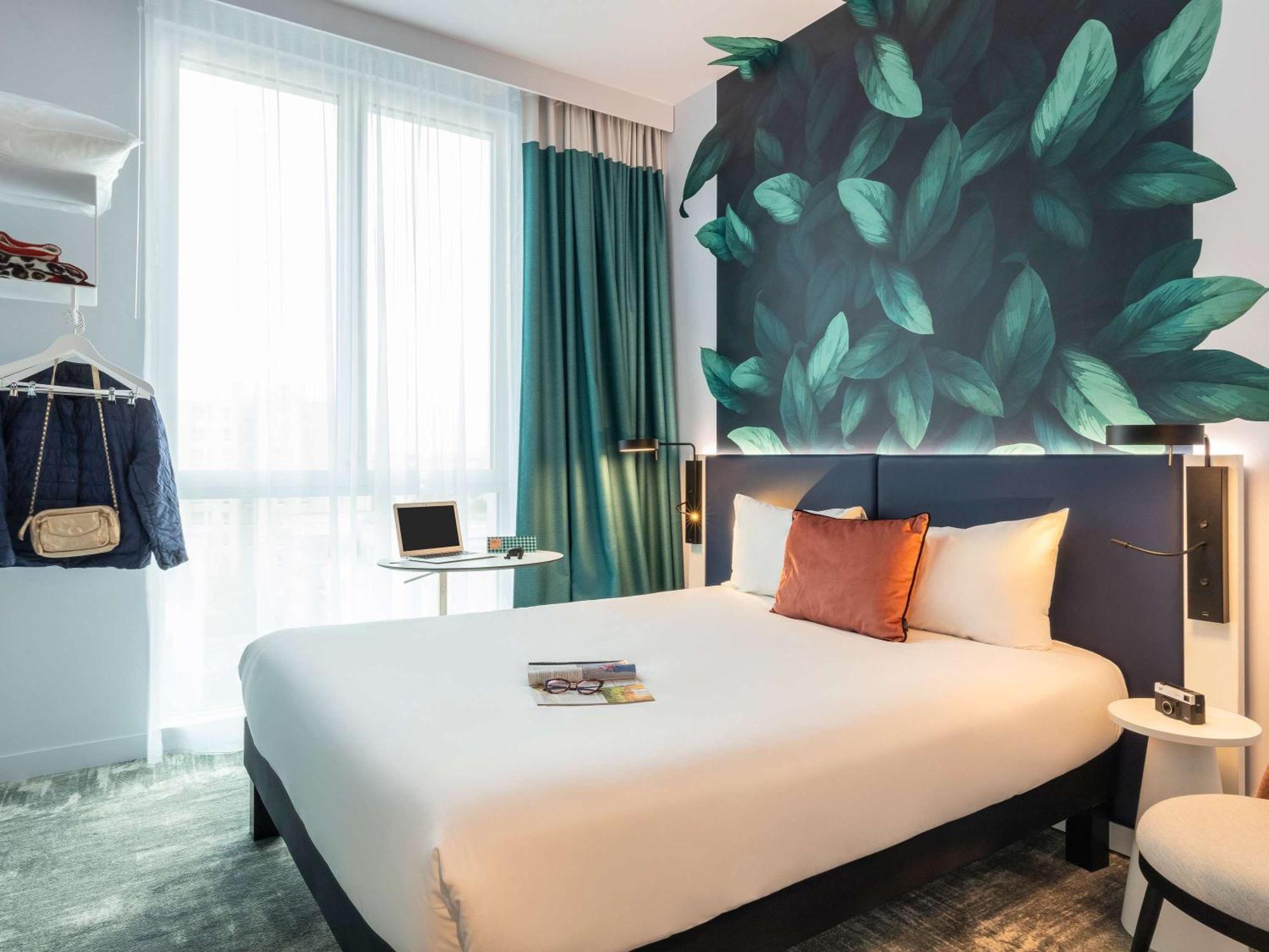 Ibis Styles Bezons Paris La Defense Hotel Exterior foto